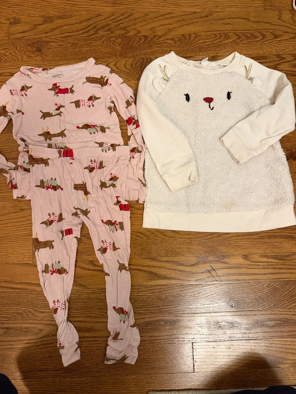 3T Girls Christmas PJ Set and Sweatshirt
